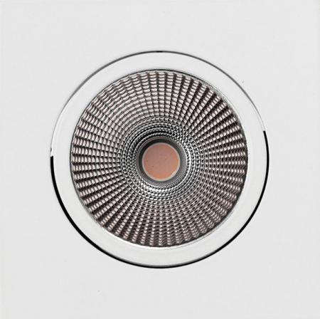 Aktion: Nur noch angezeigter Bestand verfügbar - MOBILUX Schwenkbarer eckiger Einbaustrahler MOBiDIM COB SLIM Q 9W 927 60° weiß