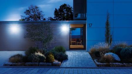 STEINEL XLED Home 2 LED Sensor Außenstrahler in Schwarz schwenkbar