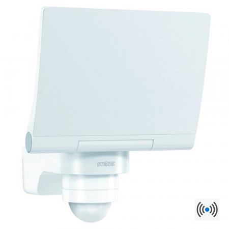STEINEL XLED Pro 240 S LED Außenstrahler in Weiß mit Sensor