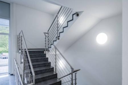 Trilux LED-Deckenleuchte LB25 2340 G2 WD1 rund 760–1400lm 3000–4000K #367176