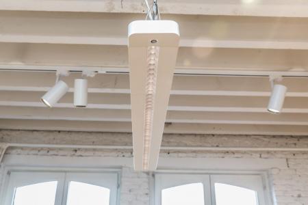 Aktion: Nur noch angezeigter Bestand verfügbar:  120cm LEDVANCE LINEAR IndiviLED® DIRECT/INDIRECT LED-Deckenleuchte 42 W 4000 K