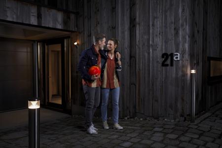 Aktion: Nur noch angezeigter Bestand verfügbar  45cm hohe LEDVANCE LED Standleuchte Endura Style Mini Cylinder 4W aus Edelstahl IP44 -
