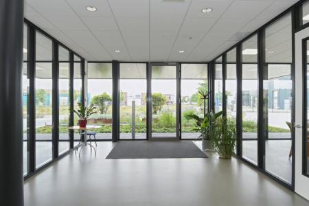 OSRAM Sensor Ceiling Indoor und Outdoor Bewegungsmelder Aufbau IP44 weiß