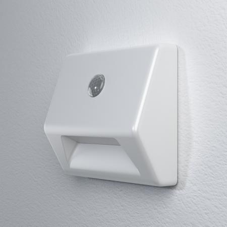OSRAM Nachtlicht NIGHTLUX Stair Stufenbeleuchtung zur Wandmontage in Weiß mit Sensor IP54 ideal für Treppen mit Batterie