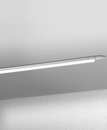 90cm OSRAM LED Lichtleiste Switch Batten 10W 4000K universalweißes Licht - Schlanke LED-Lichtleiste mit eingebautem Schalter zu nahtlosen Lichtbändern verbindbar