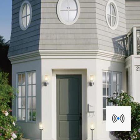 OSRAM ENDURA CLASSIC CALICE WALL E27 Sensor Wandleuchte Outdoor - in moderner Edelstahloptik mit Glasdiffusor, für Auffahrt- und Wegbeleuchtung