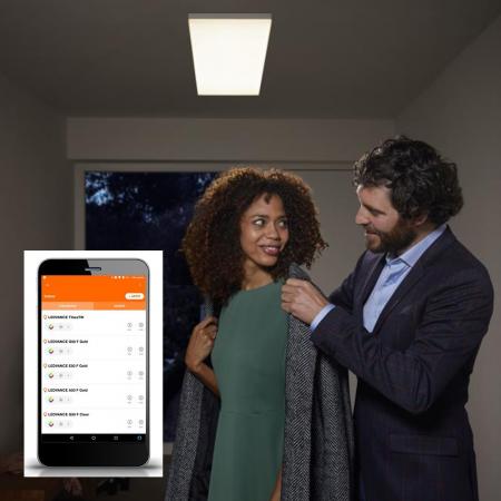 LEDVANCE LED SMART+ WiFi Planon Decken Panel weiss 40x10cm, App-& Sprachsteuerung