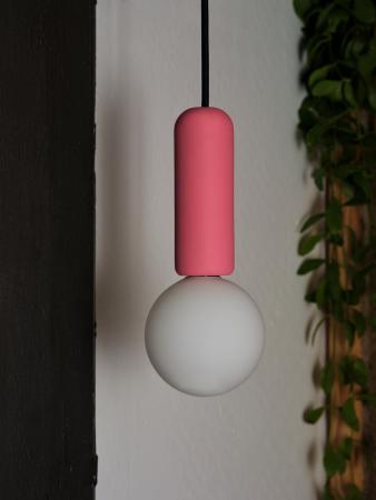 Osram Pendelleuchte Decor Conrete Mic mit G9 Fassung aus Beton mit Glaskugel in Pink
