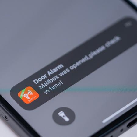 OSRAM SMART+ WIFI Contact Sensor White – smarter Tür- und Fenstersensor