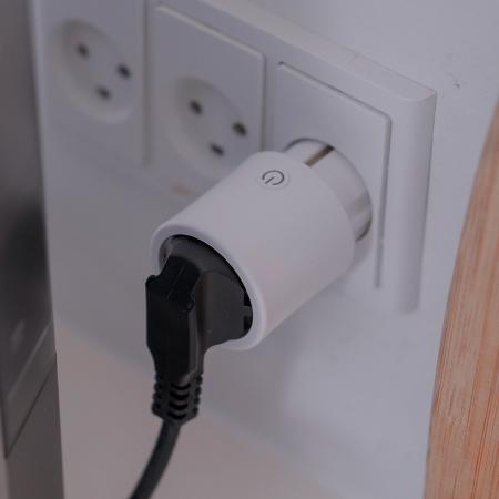 OSRAM SMART+ MATTER Steckdose - intelligente Steckdose mit Matter over WiFi-Technologie zur Einbindung von elektrischen Geräten ins Smart Home System