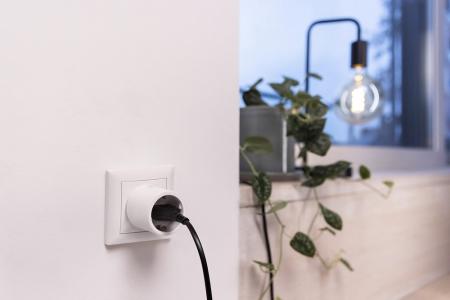 OSRAM SMART+ MATTER Steckdose - intelligente Steckdose mit Matter over WiFi-Technologie zur Einbindung von elektrischen Geräten ins Smart Home System