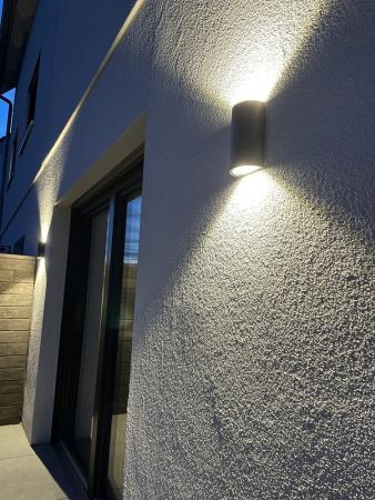 OSRAM ENDURA Style UpDown LED-Außenwandleuchte 12 W 700 lm 3000 K Warmweiß IP44 Dunkelgrau