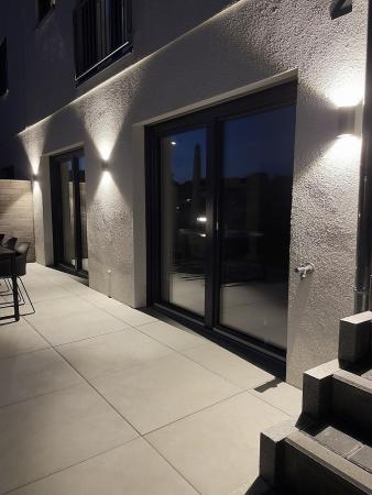 Osram LED Außen Wandleuchte Endura Style UpDown Weiß IP44