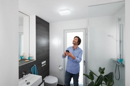 Osram SMART+ Matter over WiFi Bad Deckenleuchte Orbis Wall Aqua IP44 200x200mm in Weiß mit Tunable White Funktion