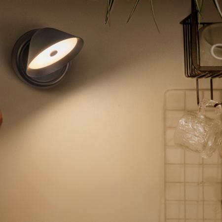 Osram Nightlux LED-Leuchte mit USB-Akku und Magnetplatte, als Nachtlicht oder Orientierungsleuchte  - dimmbar per Touch