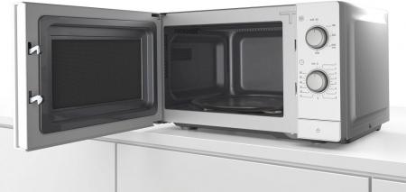 Bosch Serie 2 Mikrowelle, 26 x 44 cm, 800 W, Drehteller, Reinigungsunterstützung, LED-Beleuchtung gleichmäßige Ausleuchtung FFL020MW0