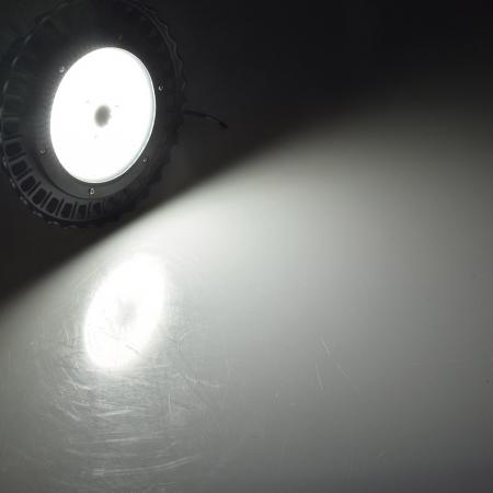 ChiliTec LED-Hallenstrahler PRO 100W, 110° 13300 Lumen, 4000K, 230V / 50Hz, IP65