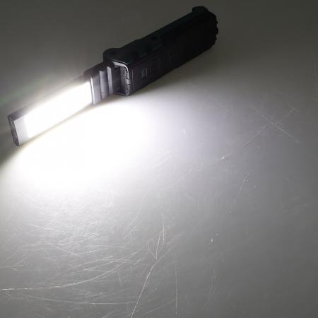 ChiliTec LED Akku-Arbeitsleuchte "FlapLED 500" LiIon Akku, Magnethalter, 5W, 400lm,IP44