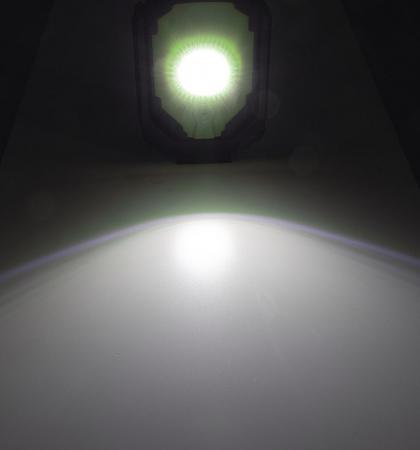 ChiliTec LED Akku-Arbeitsleuchte "CAL COB 500" LiIon Akku, Magnethalter, 15W, 1000lm