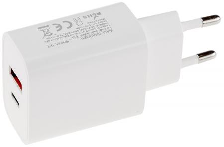 ChiliTec Stecker-Netzteil mit USB "CTN-0522 A-C" 20W, 5,0V/3,0A, 9,0V/2,0A, 12,0V/1,67A=