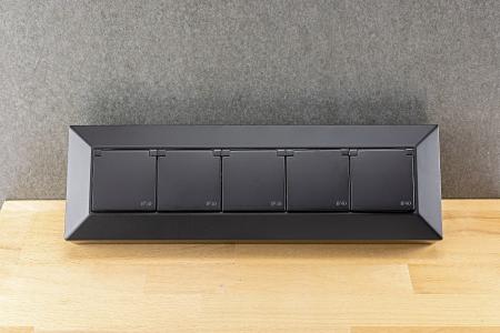 ChiliTec 5-fach Steckdosenblock, schwarz 250V~/ 16A, Aufbaumontage mit Klappen