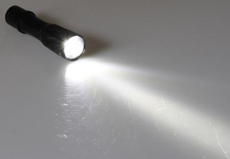 ADA LED-Taschenlampe ARCAS 1W 100lm, LxØ 95x25mm, inkl. Batterie