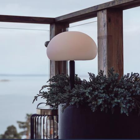 Nordlux Sponge Spike Akkuleuchte Weiss Erdspießleuchte in Pilzform für den Garten weiß dimmbar aufladbare Batterie inkl. LED