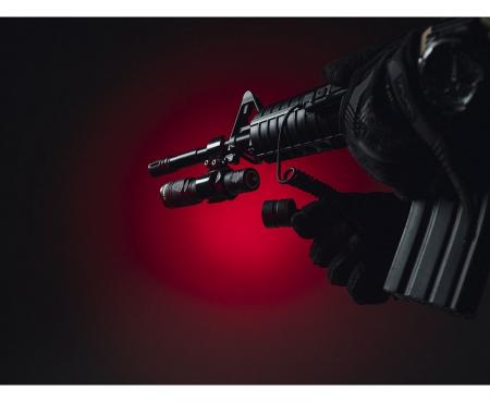 Armytek Dobermann Pro Magnet USB LED Taschenlampe akkubetrieben Warmes Licht