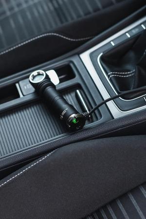 Armytek  Wizard C2 WG Warm LED Stirnlampe und Taschenlampe akkubetrieben Magnet USB neutralweißes und grünes Licht