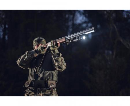 Armytek Dobermann Pro Max Magnet USB White Taschenlampe akkubetrieben, neutralweißes Licht