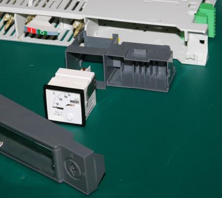 ABB AM-XR-0-600-720/1 XR Bimetall Ampèremeter 0-600-720/1A mit Schlepzeiger 48x48mm