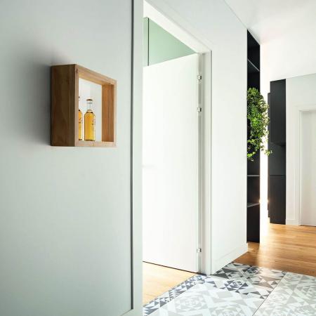 Window LED Wandleuchte aus Eichenholz von Fabas Luce