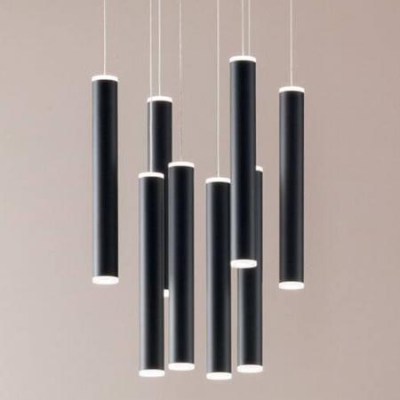 Prado 8-flammige LED Pendelleuchte im Röhrenstil mit Ober- und Unterlicht in Schwarz dimmbar von Fabas Luce