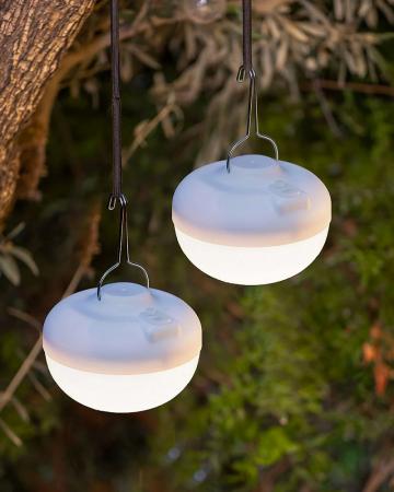 New Garden CHERRY LED Outdoor Solar Leuchthalbkugel dimmbar weiß mit Fernbedienung IP54