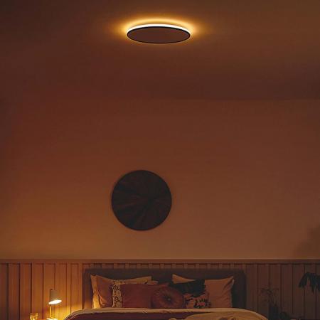 Flache Philips LED Deckenleuchte Ozziet schwarz dimmbar ø30cm warmweißes Licht mit zwei Zonen