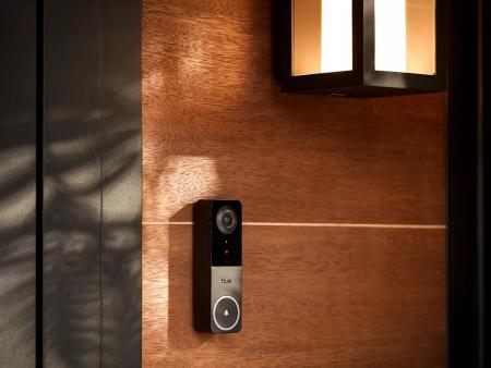 Philips Hue Secure Kabelgebundene Video-Türklingel Schwarz/Weiß – 2K QHD, 180° Weitwinkel, Zwei-Wege-Audio, IP54