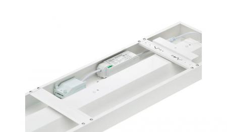 Aktion: Nur noch angezeigter Bestand verfügbar:    Philips - CoreLine Anbauleuchte, All-in, 38.5 W, 23 W, 200x1200 mm, 3600 lm, 4500 lm, 6000 lm, 4000 K