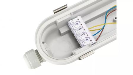 Philips CoreLine WT120C G3 LED-Feuchtraumleuchte 21,5–37,5W, 3.500–6.000 lm, 4000K neutralweiß, 1500 mm, IP66, IK08