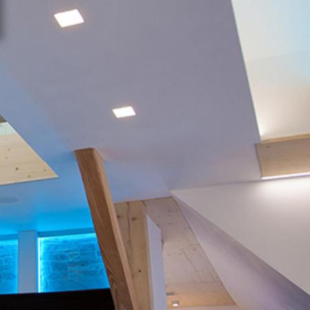 Flaches EVN LED Einbaupanel silber IP20 9W 3000K warmweiß