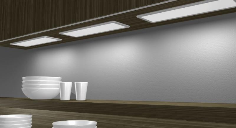 Ultraflache LED-Möbel- und Garderobenleuchte MOBiBLADE L600 4000K silber Mobilux 01770012