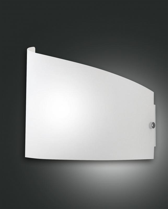 Moa Wandleuchte mit gewölbtem satiniertem Glasschirm in Weiss Fabas Luce