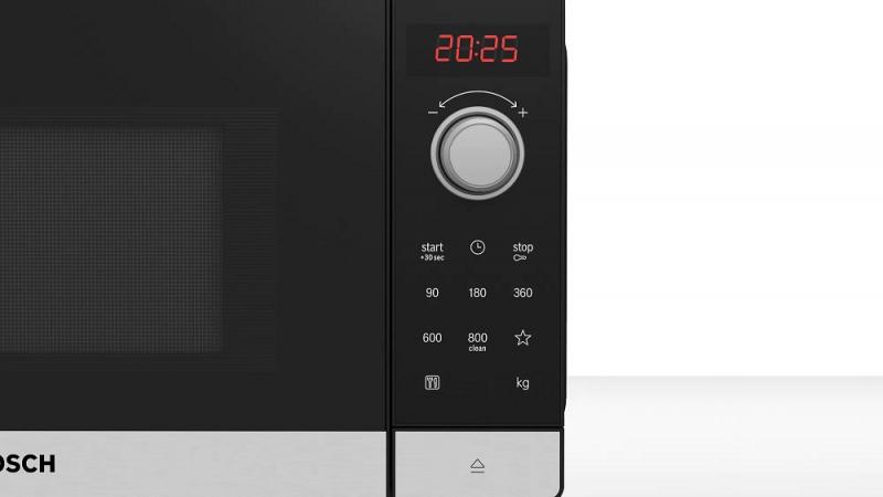 BOSCH Serie 2 Freistehende Mikrowelle 44 x 26 cm in Schwarz 800 Watt, Garraum 20 Liter