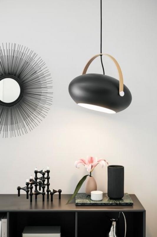 Halo Design Schwenkbare Pendelleuchte DC Schwarz/Eiche Ø40cm