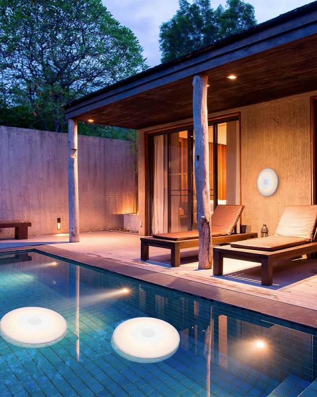 New Garden Wally Play Akku Poollampe RGBW mit Speaker Durchmesser: 38 cm mit Fernbedienung IP67, USB Stecker, dimmbar