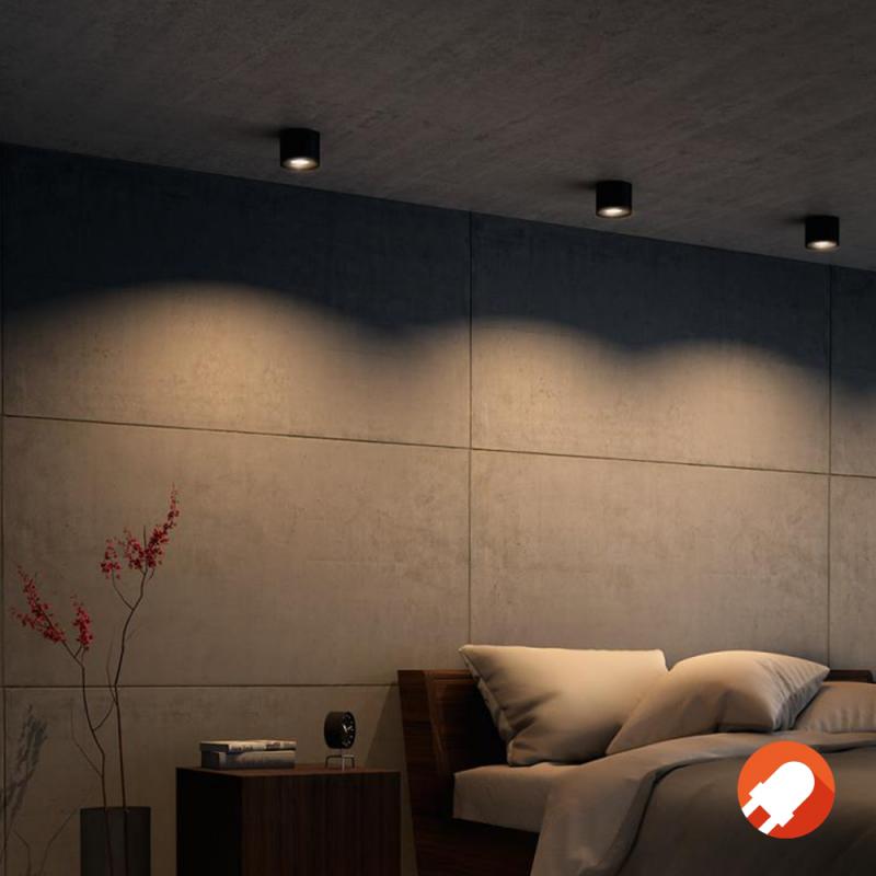 Philips myLiving Runder puristischer LED Deckenstrahler 1flg. in mattem schwarz mit schwenkbarem Kopf