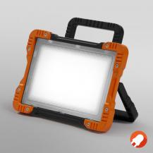 Flacher LED Baustrahler LEDVANCE 50W neutralweiß 4000K mit hellen 4500 Lumen